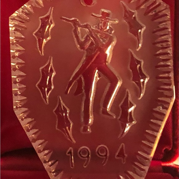Waterford Crystal  1994 11 Pipers Piping Christmas Ornament 12 days of Christmas - Picture 6 of 11